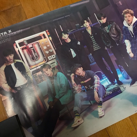 Monsta X The Connect:Dejavu Poster - Picture 2 of 3